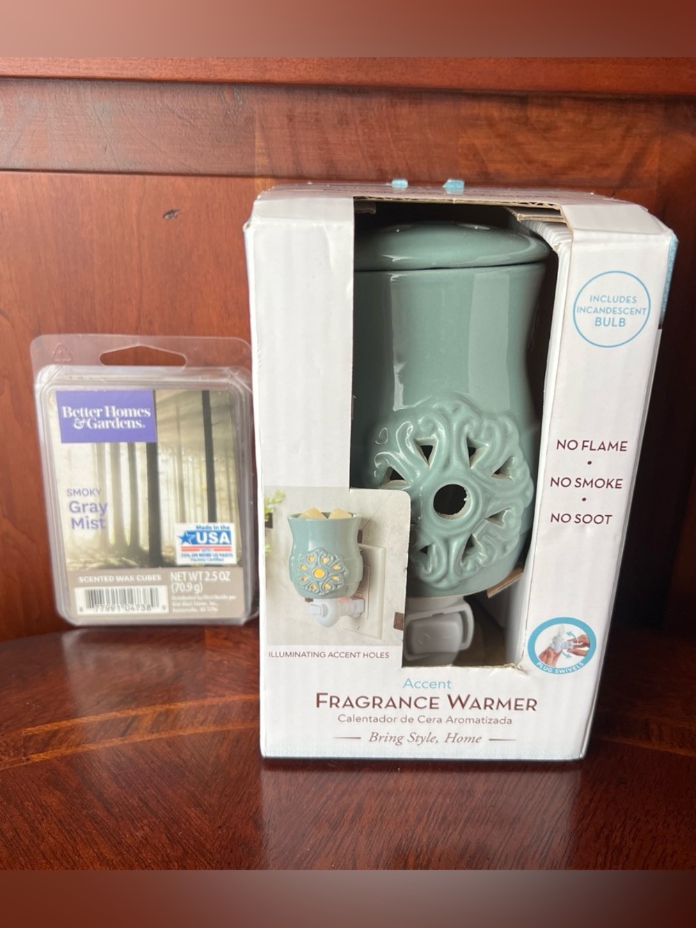 New Huntington Home teal fragrance warmer with floral design Plug- In
